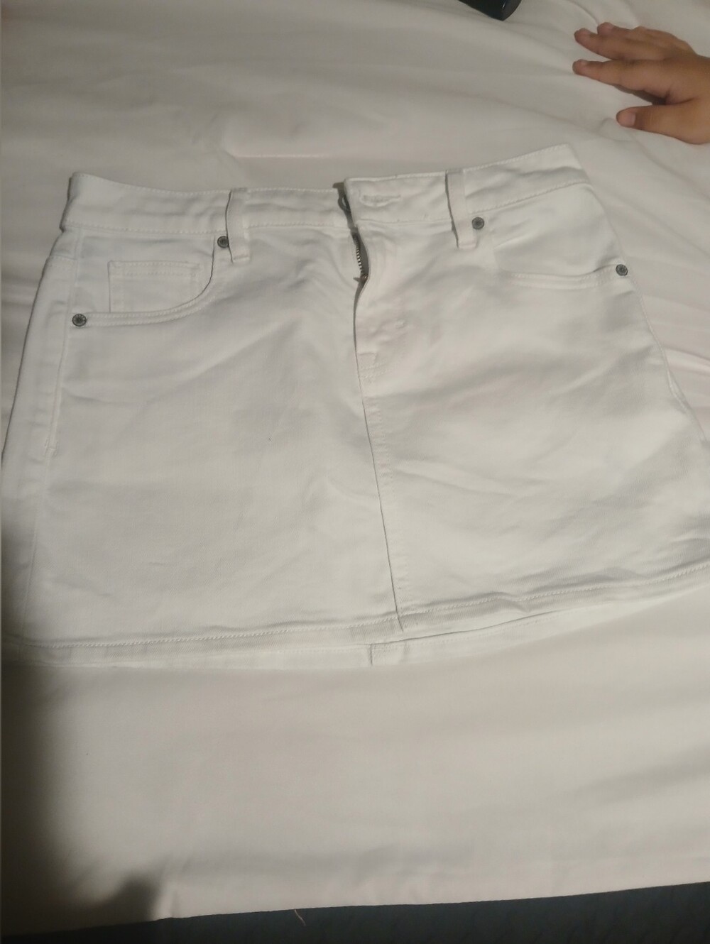 HIDDEN Los Angeles White Denim Mini Skirt